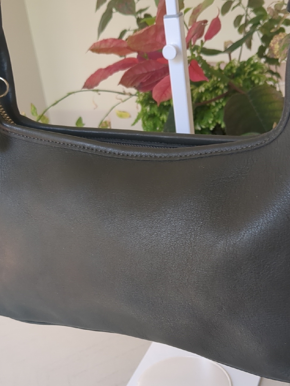 Coach Hobo Style 9059 in Charcoal grey Leather, Vintage Shoulder Bag - Picture 4 of 13